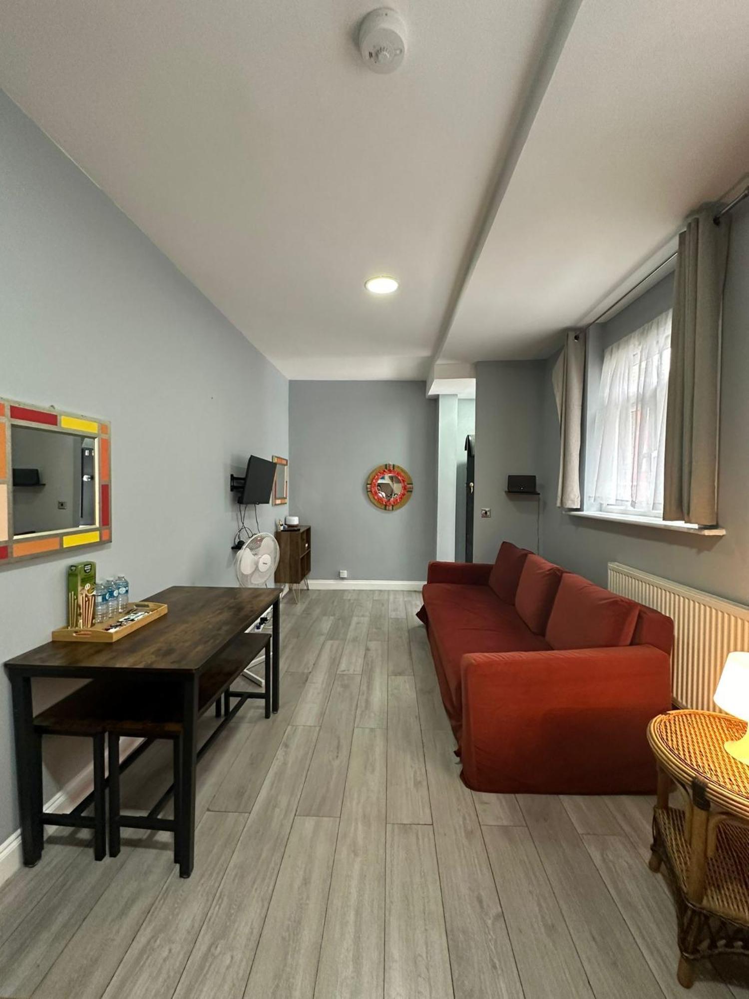 Central London - Ground Floor 2 Bedrooms Apartment Exterior photo